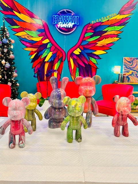 Fluid Art Characters and Piggy Banks